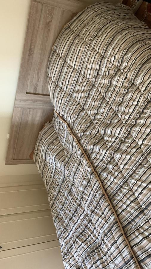 Appartment Near Center Corinth Bagian luar foto