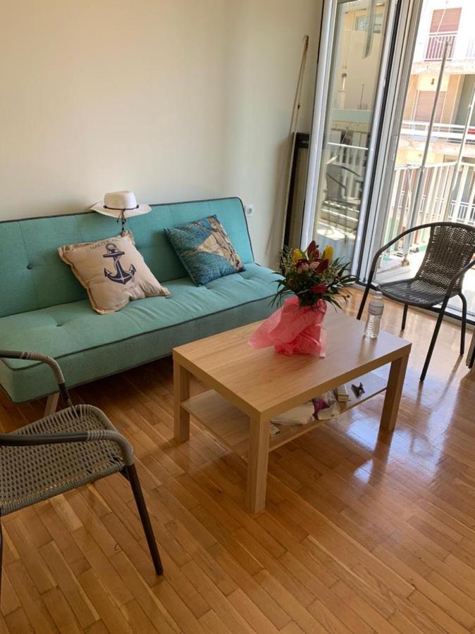 Appartment Near Center Corinth Bagian luar foto